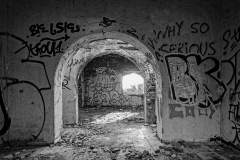 20190807_Atheor_Le_Trayas_Deserted_House_Interior